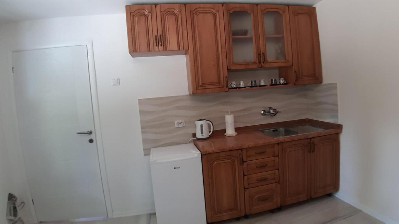 Illusion New Apartment ซาราเยโว ภายนอก รูปภาพ