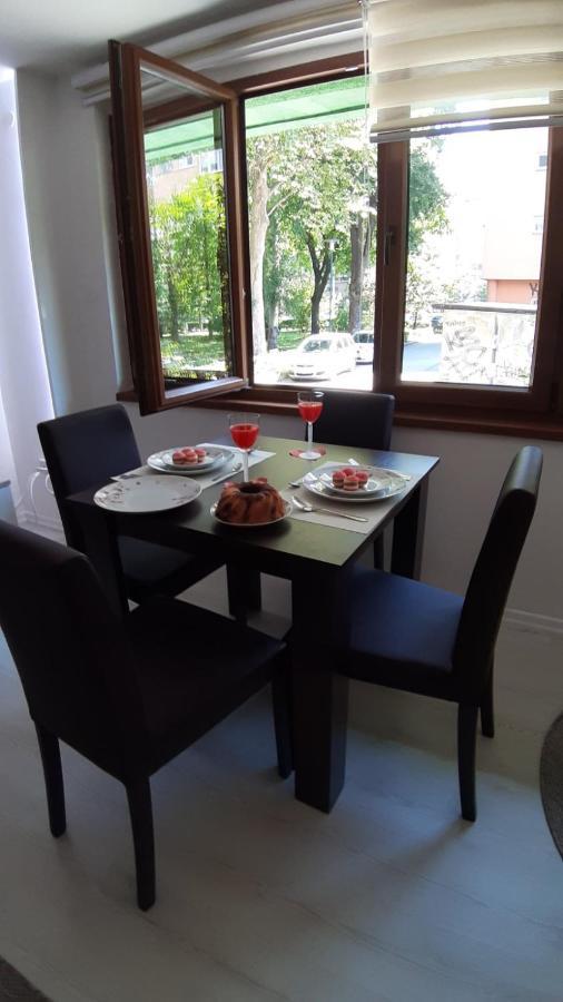 Illusion New Apartment ซาราเยโว ภายนอก รูปภาพ